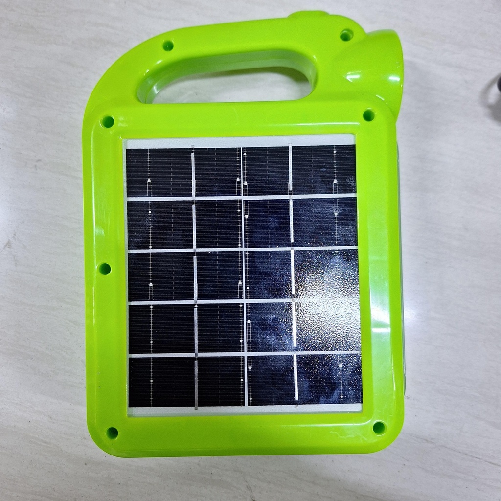 CARGADOR SOLAR DE CELULAR Y LINTERNA |G-044|